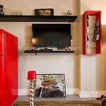 Urban Living 1 * Salonic