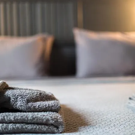 Urban Living 1 Салоники