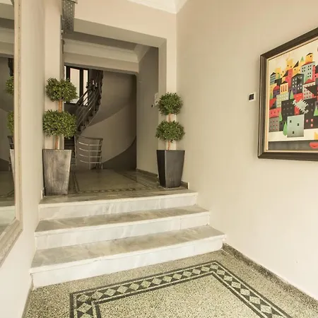 Urban Living 1 *