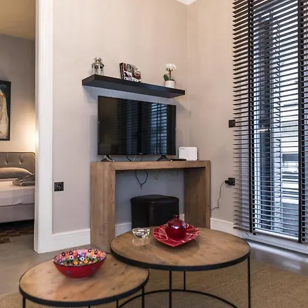 Апартаменты Urban Living 1