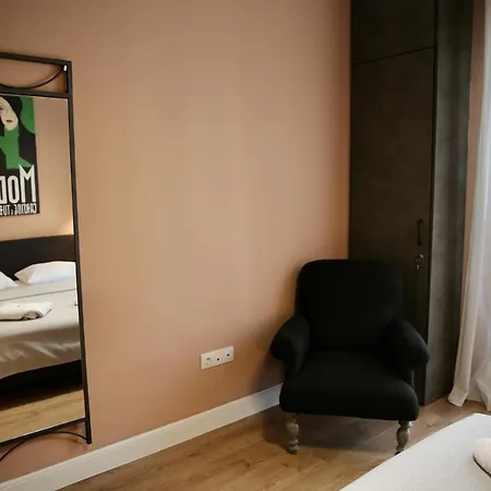 Апартаменты Urban Living 1 *