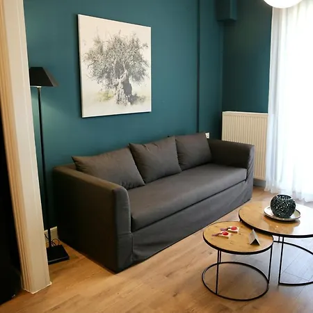 Urban Living 1 *