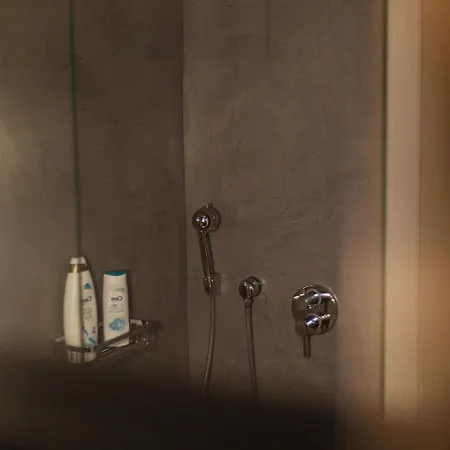 Urban Living 1 アパート *