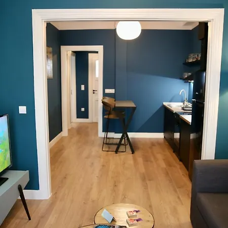 Urban Living 1 Апартаменты