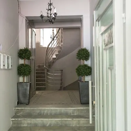 Urban Living 1 * テッサロニキ