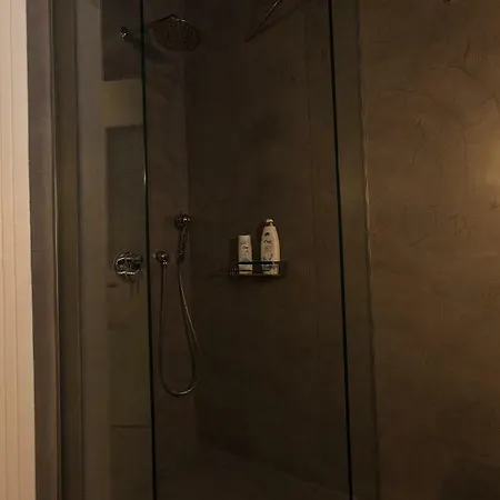 アパート Urban Living 1