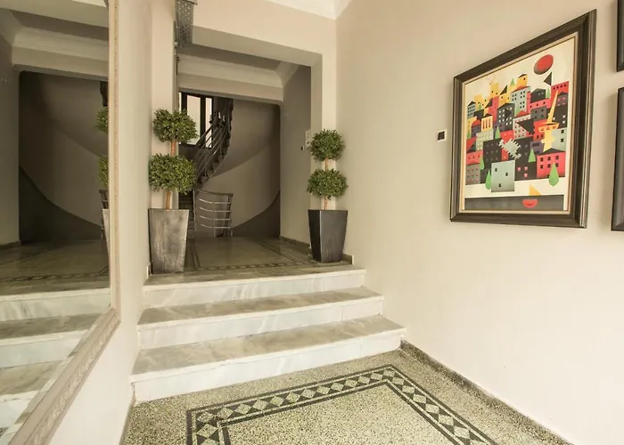 Urban Living 1 *