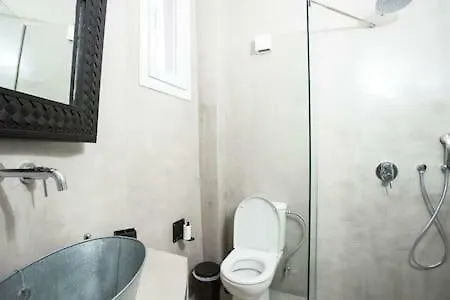 Apartament Urban Living 1 *